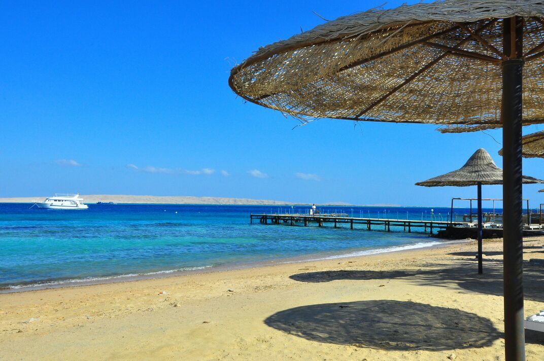 Alia Beach Resort Hurghada Bagian luar foto